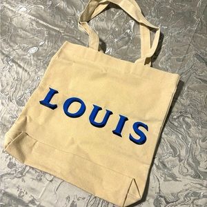 Louis Vuitton Event Sac from “200 trunks and visionaries exhibition 2022”
